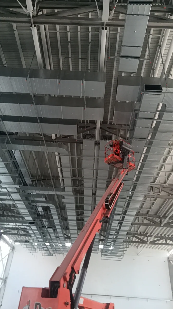 Construction process photograph 17