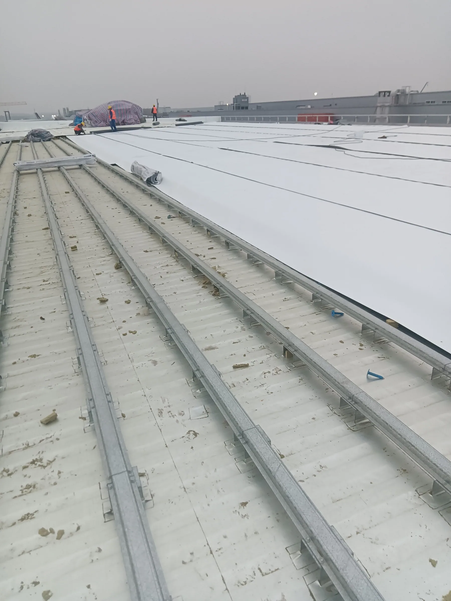 Roofing and enclosure photograph 22