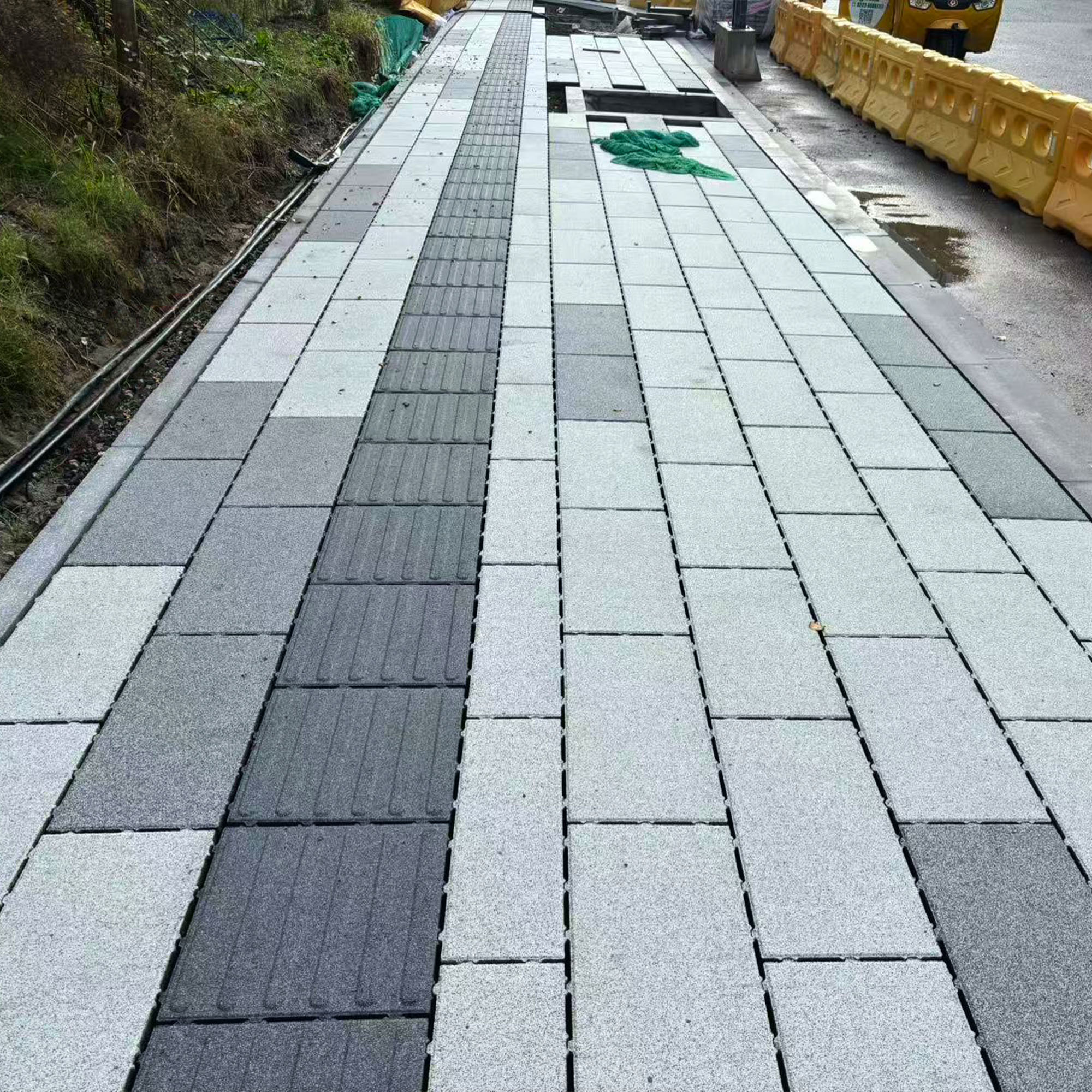 Joint Permeable Pavement Brick — reference image 7