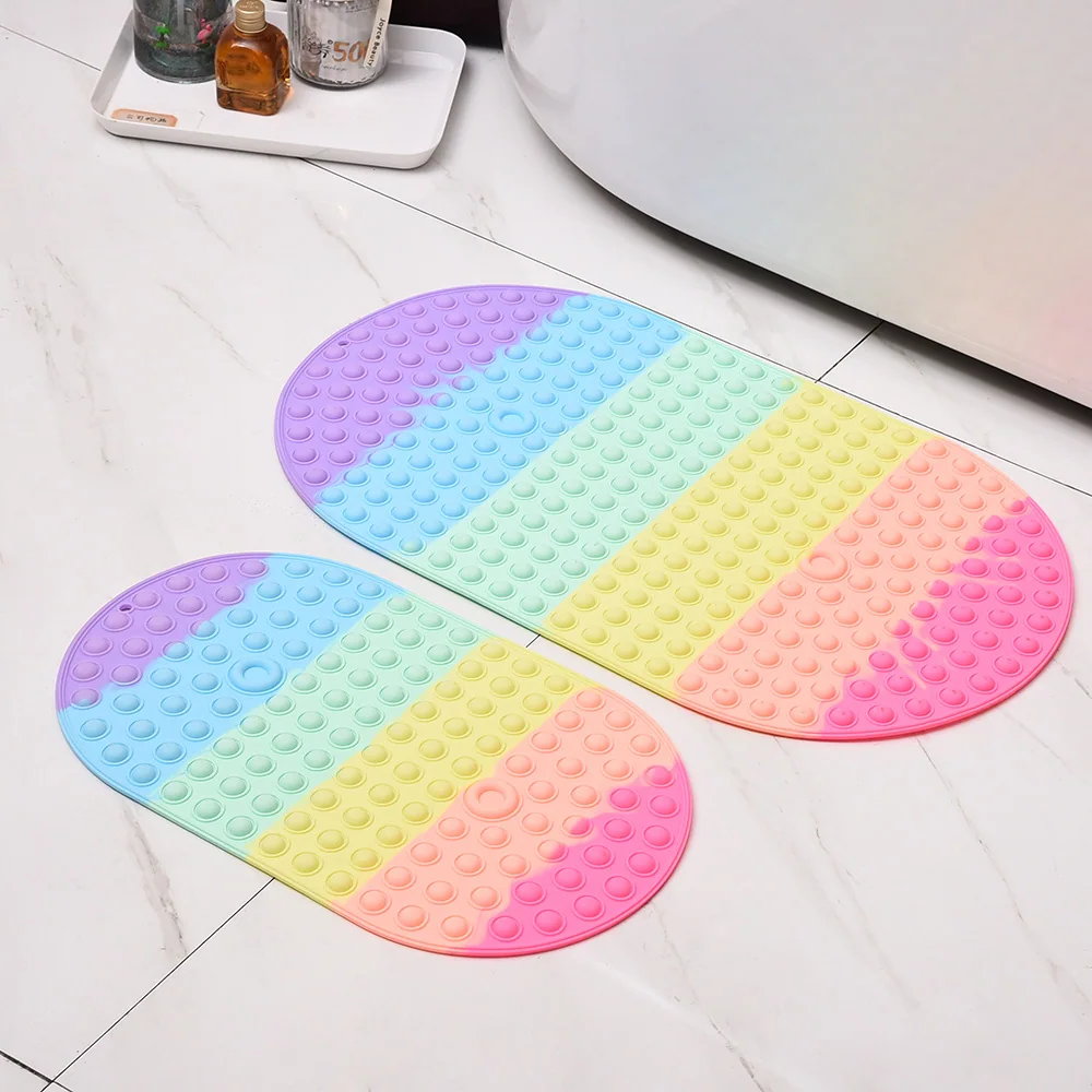 2026 Hot Cute Solid Eco-Friendly Silicone Bath Mat Non Slip Shower Mat Strong Suction Cup Resistant Safe for Kids & Elderly