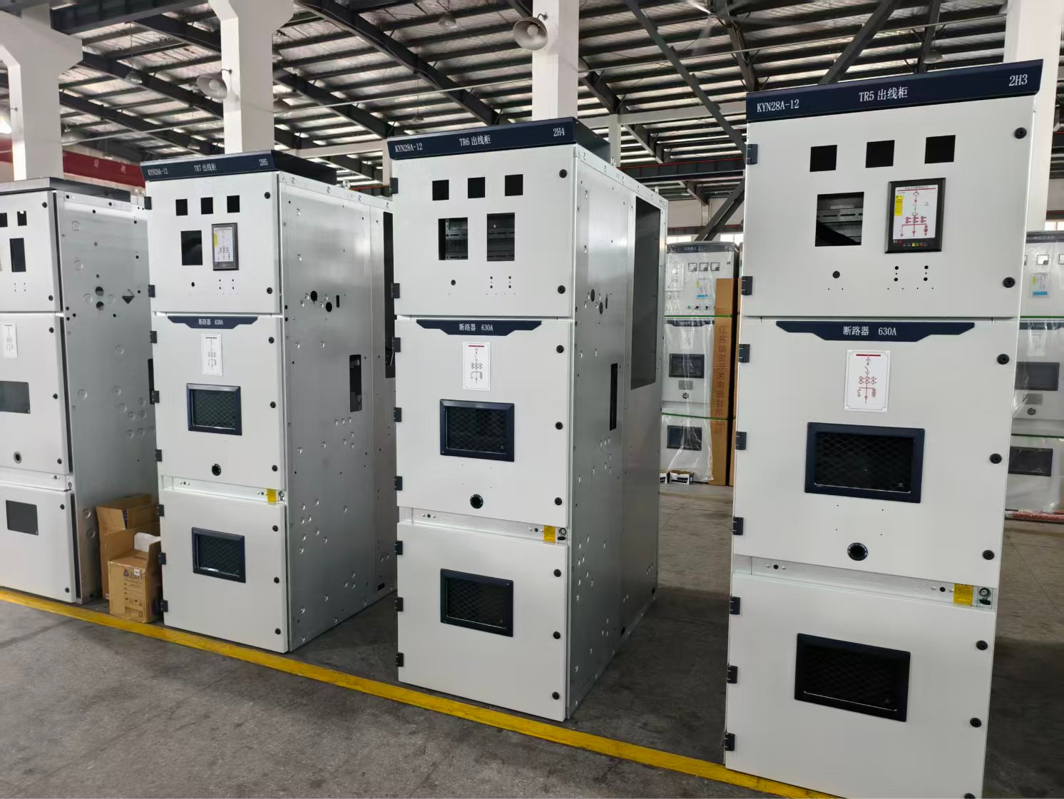 Customer-supplied company photograph 17
