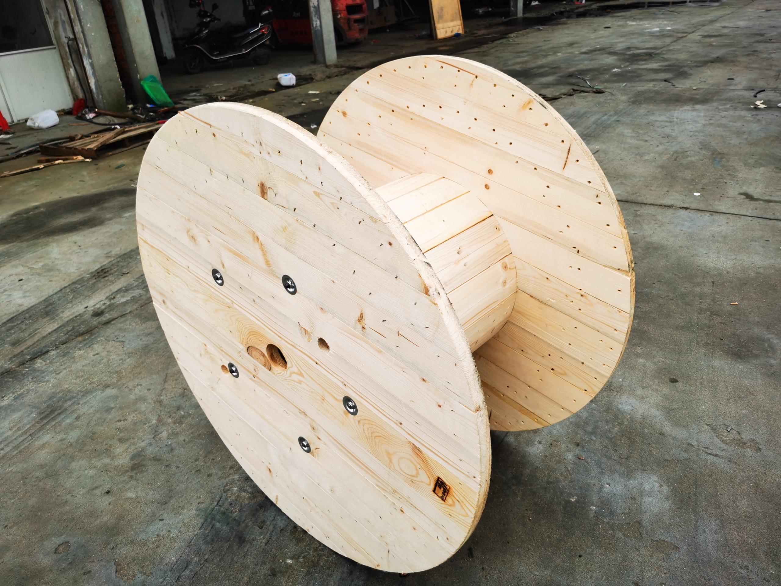 Wooden Cable Reels view 2